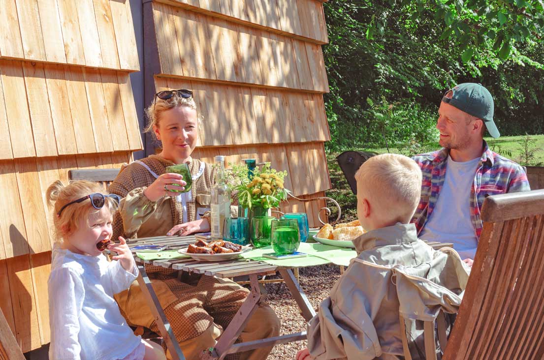 Bamburgh Bee Company - Honey Bee Experiences for all ages.